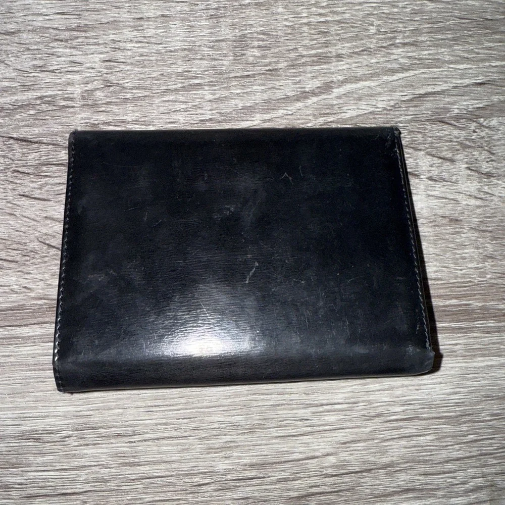 Salvatore Ferragamo Gancini Black Leather Bifold‎ Wallet Silver Hardware Used